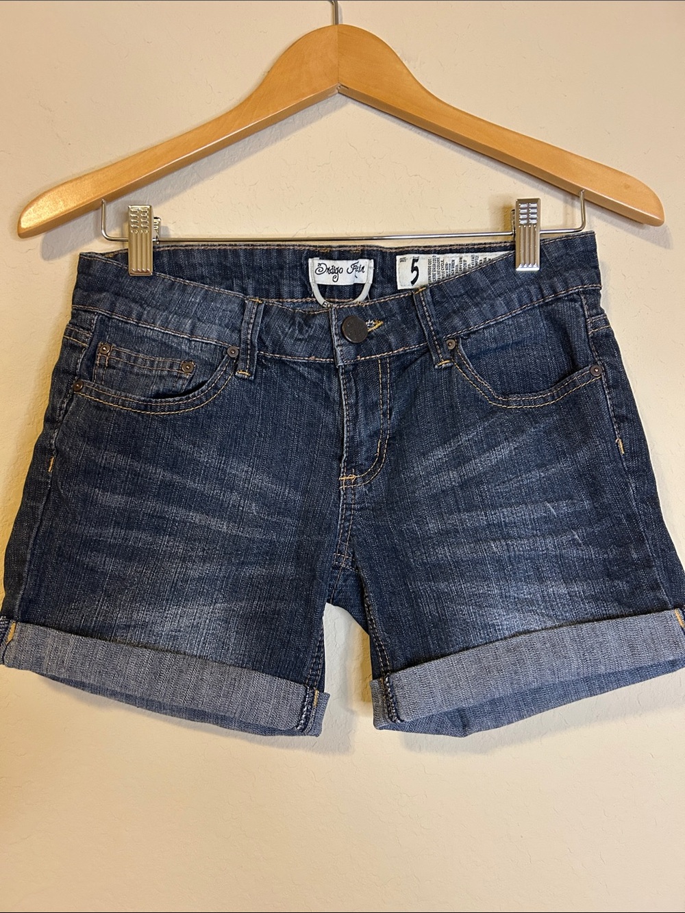 Indigo Rein Dark Blue Rolled-Hem Denim Shorts Size 5